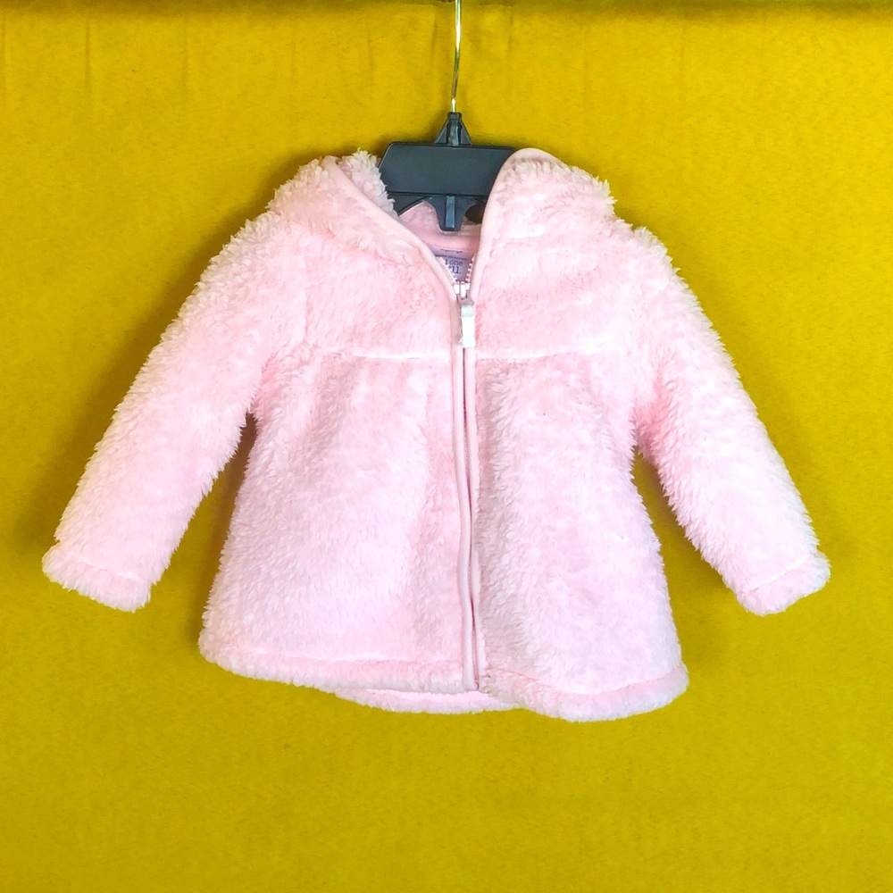 Carter’s Ferpa Zip-up Hoodie in Pink, Size 6 months